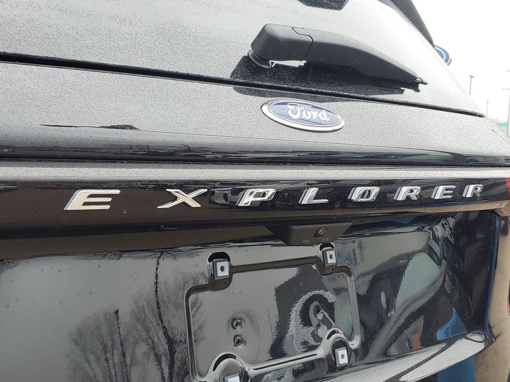 New 2026 Ford Explorer - photo 8