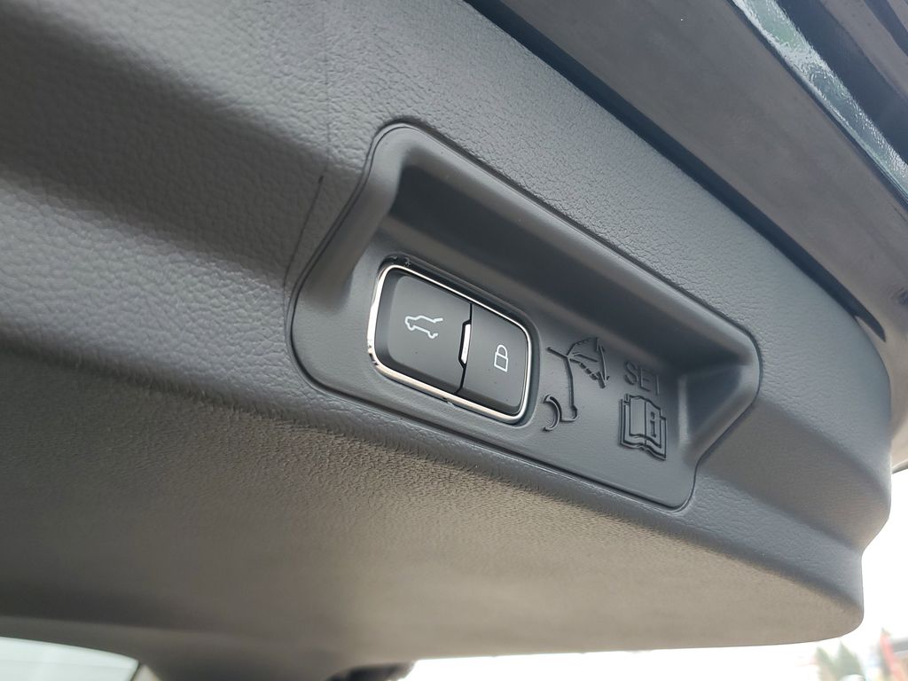 New 2026 Ford Explorer - photo 11