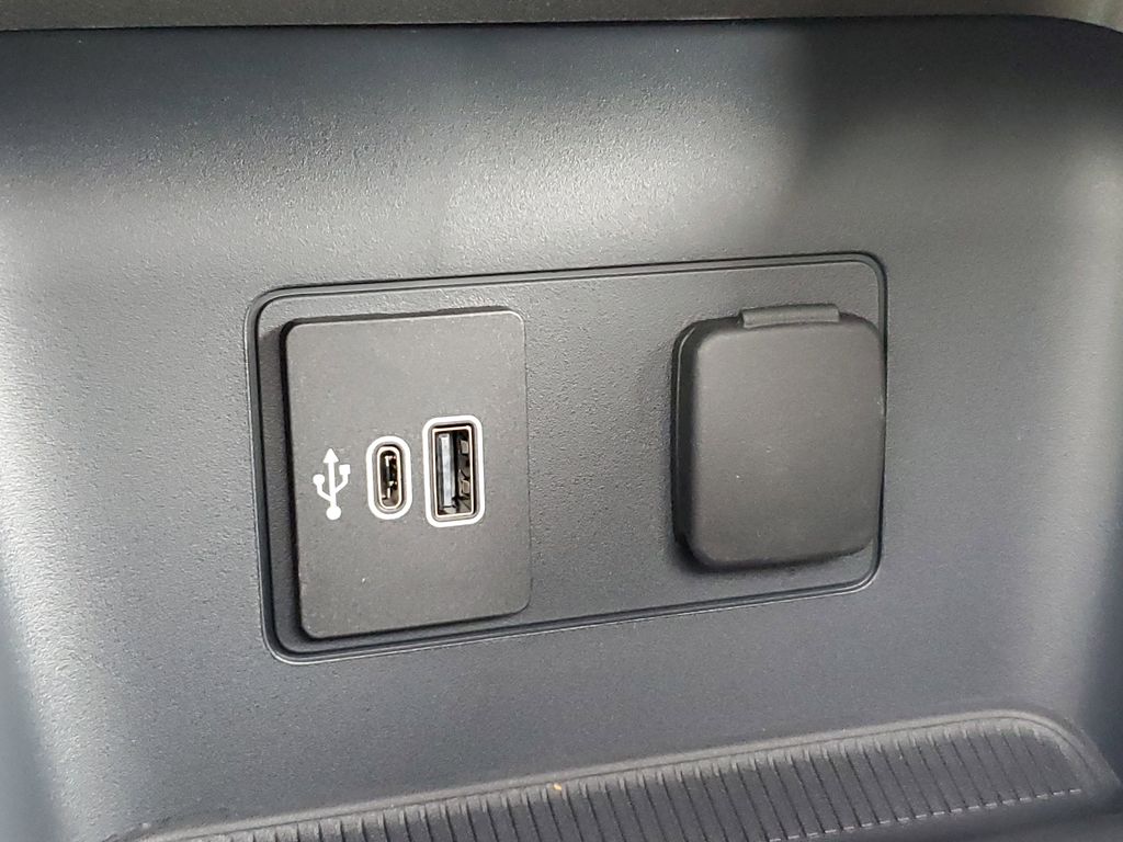 New 2026 Ford Explorer - photo 30