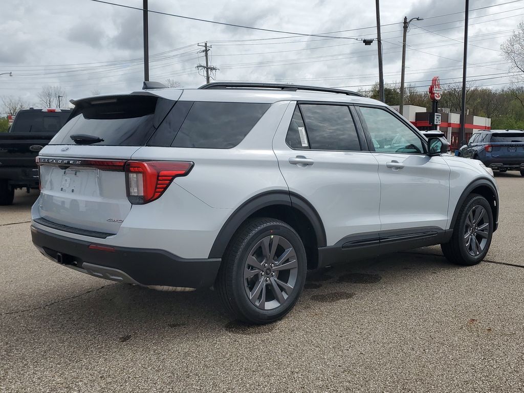 New 2026 Ford Explorer - photo 5