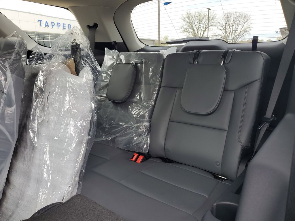 New 2026 Ford Explorer - photo 16