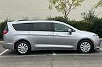 Used 2017 Chrysler Pacifica Touring L Minivan for sale #HR544204PC - photo 8