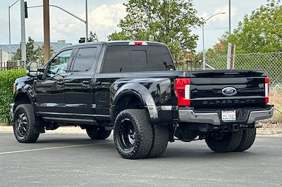 Used 2019 Ford F-350 Lariat Crew Cab 4WD DRW Pickup for sale #KEG76246P - photo 2