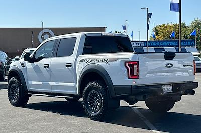 2019 Ford F-150 SuperCrew Cab 4WD Pickup for sale #KFC42159 - photo 2
