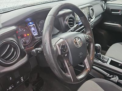Used 2020 Toyota Tacoma - photo 1
