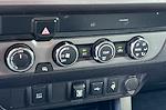 2020 Toyota Tacoma Double Cab 4WD Pickup for sale #LM337845PRX - photo 19