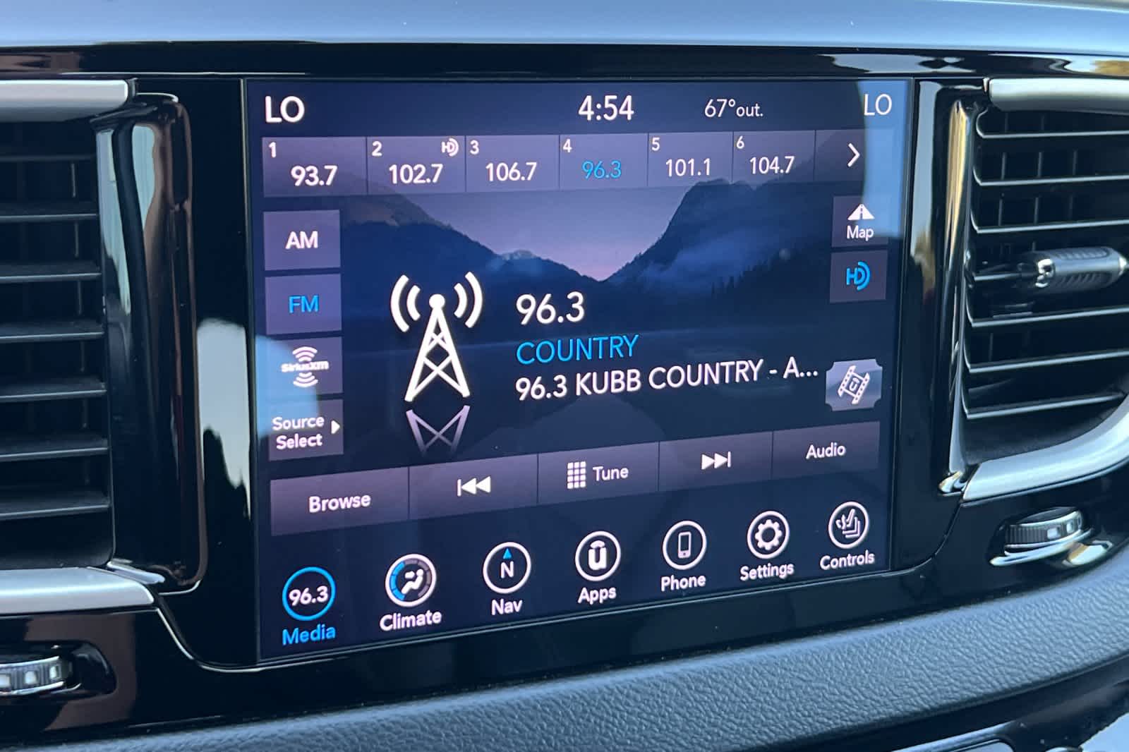 Used 2020 Chrysler Pacifica - photo 22