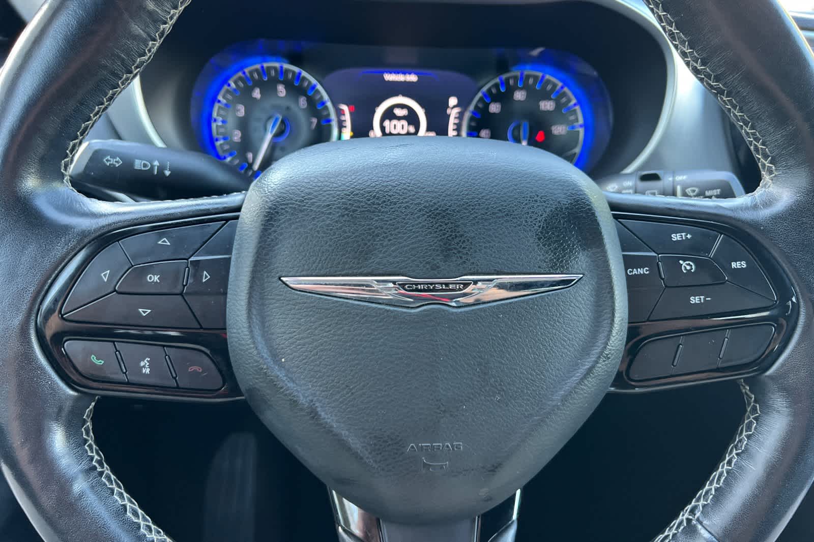 Used 2020 Chrysler Pacifica - photo 28