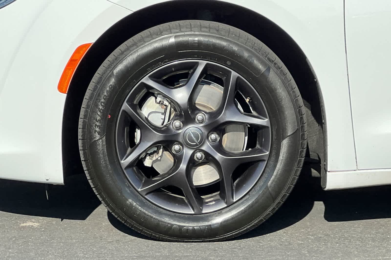 Used 2020 Chrysler Pacifica - photo 31