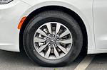 Used 2024 Chrysler Pacifica Select Minivan for sale #RR177927PRC - photo 28