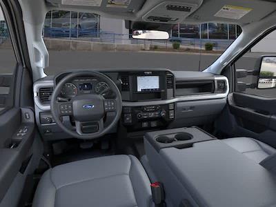 New 2026 Ford F-550 - photo 1