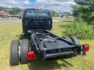 New 2024 Chevrolet Silverado 5500 Work Truck Regular Cab 4x4 Cab Chassis for sale #RH113444 - photo 2
