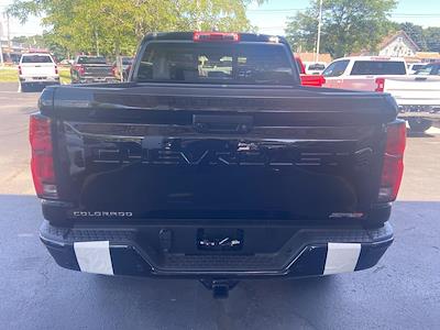 2025 Chevrolet Colorado Crew Cab 4x4 Pickup for sale #S1248317 - photo 2