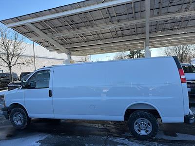 New 2025 Chevrolet Express 3500 - photo 1
