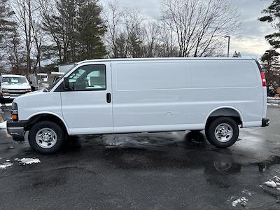 New 2025 Chevrolet Express 3500 - photo 1