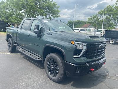 2025 Chevrolet Silverado 2500 Crew Cab 4x4 Pickup for sale #SF295521 - photo 1