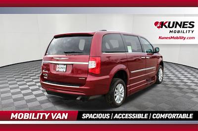 Used 2016 Chrysler Town and Country Limited Minivan for sale #04M1009A - photo 2