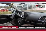 Used 2016 Chrysler Town and Country Limited Minivan for sale #04M1009A - photo 6