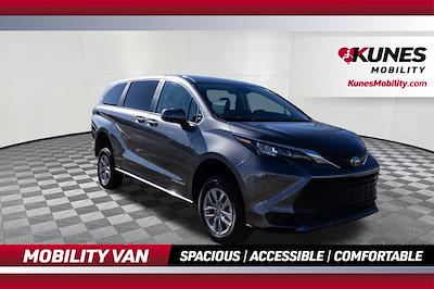 Used 2024 Toyota Sienna LE Minivan for sale #04M1012 - photo 1
