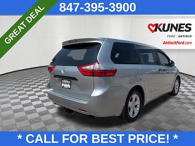 Used 2016 Toyota Sienna L Minivan for sale #04P1712A - photo 2