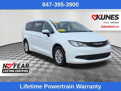 Used 2023 Chrysler Voyager - photo 1