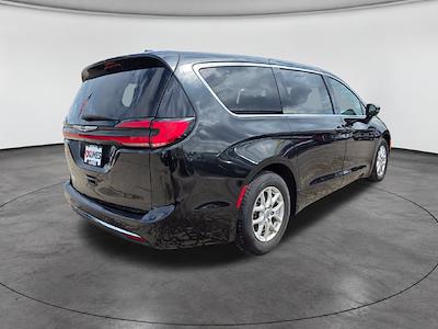 2023 Chrysler Pacifica FWD Minivan for sale #04P3199 - photo 2