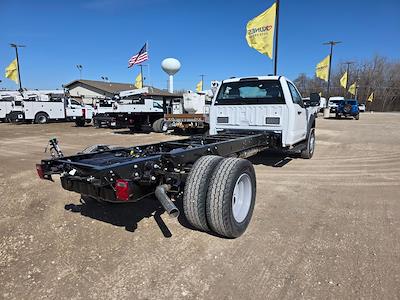 New 2026 Ford F-600 - photo 1