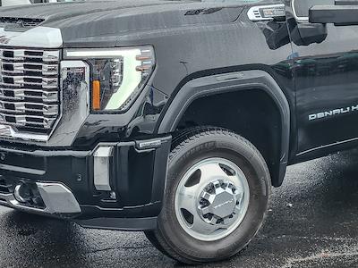 Used 2024 GMC Sierra 3500 - photo 1