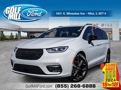 2025 Chrysler Pacifica FWD Minivan for sale #X15370 - photo 1