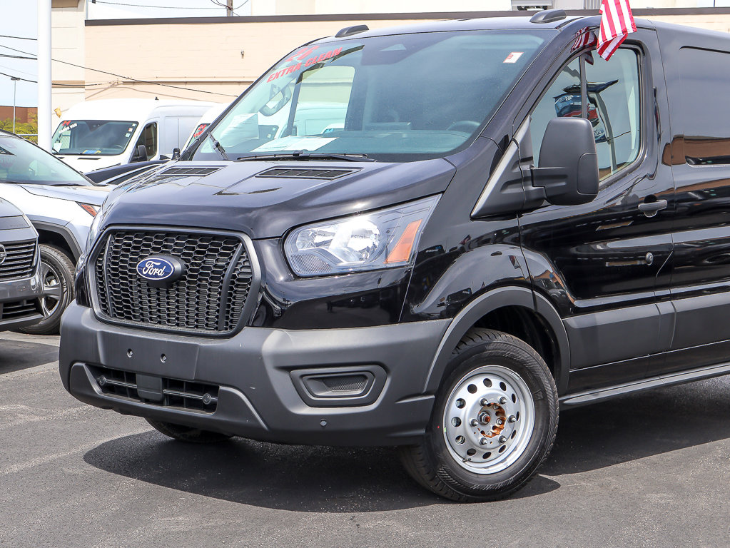 Used 2026 Ford Transit 150 - photo 5