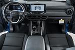 2025 Chevrolet Colorado Crew Cab 4x4 Pickup for sale #50099 - photo 5