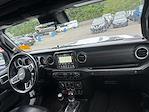 2020 Jeep Gladiator Crew Cab 4x4 Pickup for sale #50222A - photo 11