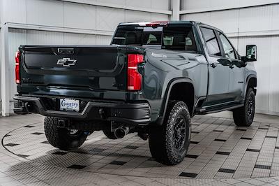 2025 Chevrolet Silverado 2500 Crew Cab 4x4 Pickup for sale #50335 - photo 2