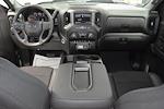 New 2025 Chevrolet Silverado 1500 Custom Crew Cab 4x4 Pickup for sale #50428 - photo 9