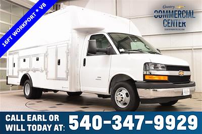 New 2025 Chevrolet Express 4500 - photo 1