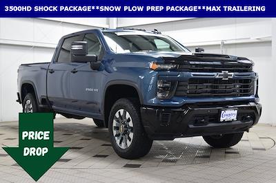 Used 2025 Chevrolet Silverado 2500 - photo 1