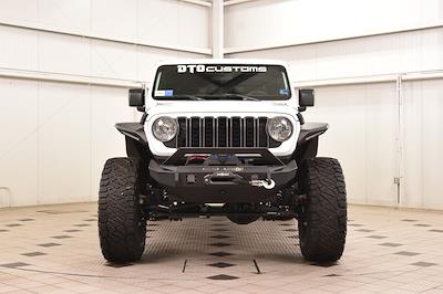 2024 Jeep Gladiator Crew Cab 4WD Pickup for sale #P1047Z - photo 2