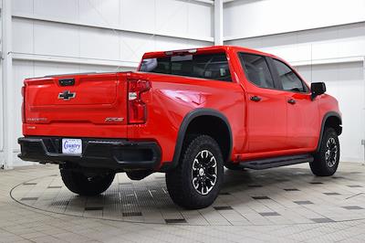 Used 2024 Chevrolet Silverado 1500 - photo 1