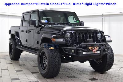 Used 2021 Jeep Gladiator - photo 1