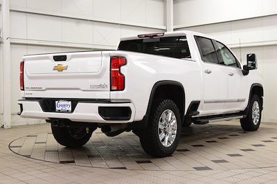 Used 2024 Chevrolet Silverado 2500 - photo 1