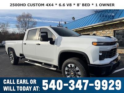 Used 2024 Chevrolet Silverado 2500 - photo 1