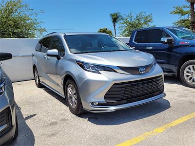 2021 Toyota Sienna FWD Minivan for sale #251575A - photo 1