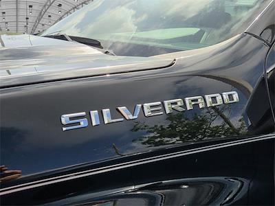 Used 2024 Chevrolet Silverado 1500 - photo 1