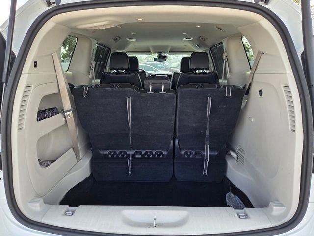 Used 2023 Chrysler Pacifica - photo 9