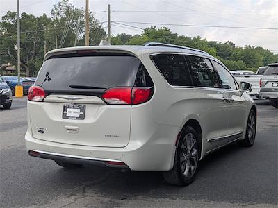 2017 Chrysler Pacifica FWD Minivan for sale #CFH241182A - photo 2