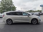 2017 Chrysler Pacifica FWD Minivan for sale #CFH241182A - photo 4