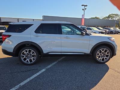 New 2027 Ford Explorer Platinum for sale #H27015 - photo 2