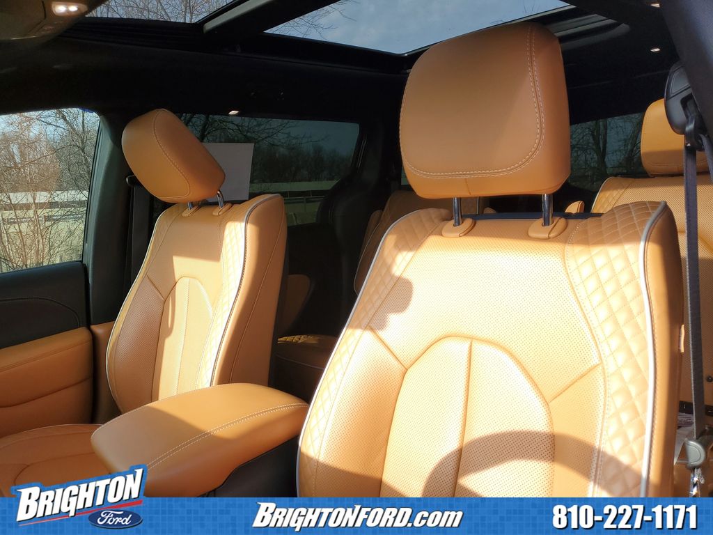 Used 2021 Chrysler Pacifica - photo 14