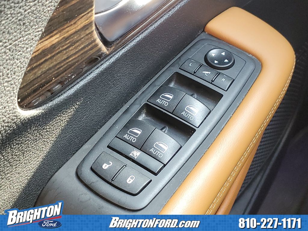 Used 2021 Chrysler Pacifica - photo 20