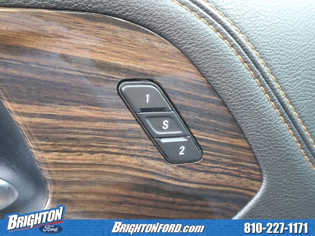 Used 2021 Chrysler Pacifica - photo 21